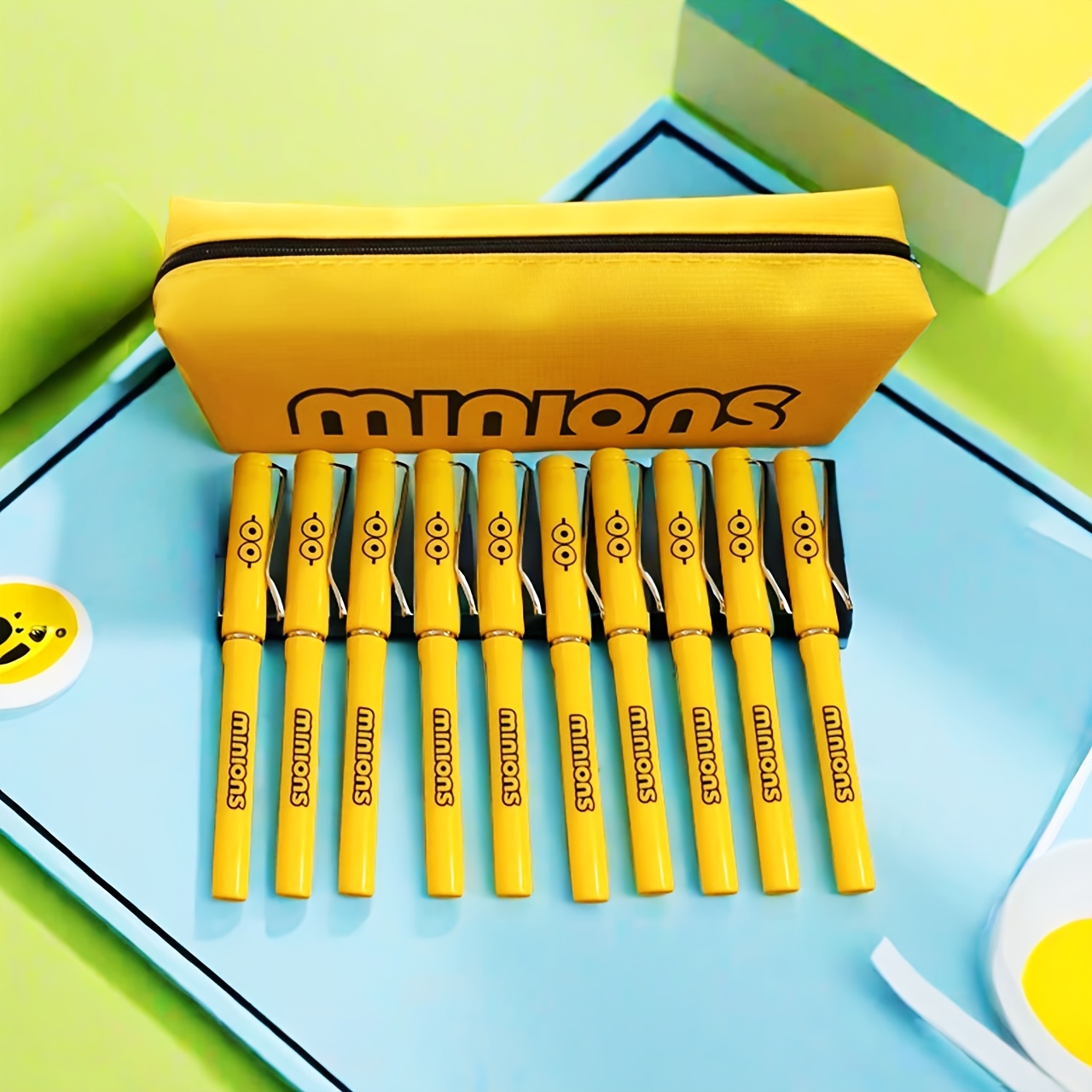 

11pcs Set - Yellow Mini 10 Cartoon Ballpoint Pens, 1 Pen Case, Minon Cartoon Cute Design, Medium Nib, Smooth , Suitable For Office, Ideal For The Perfect Christmas Gift Set