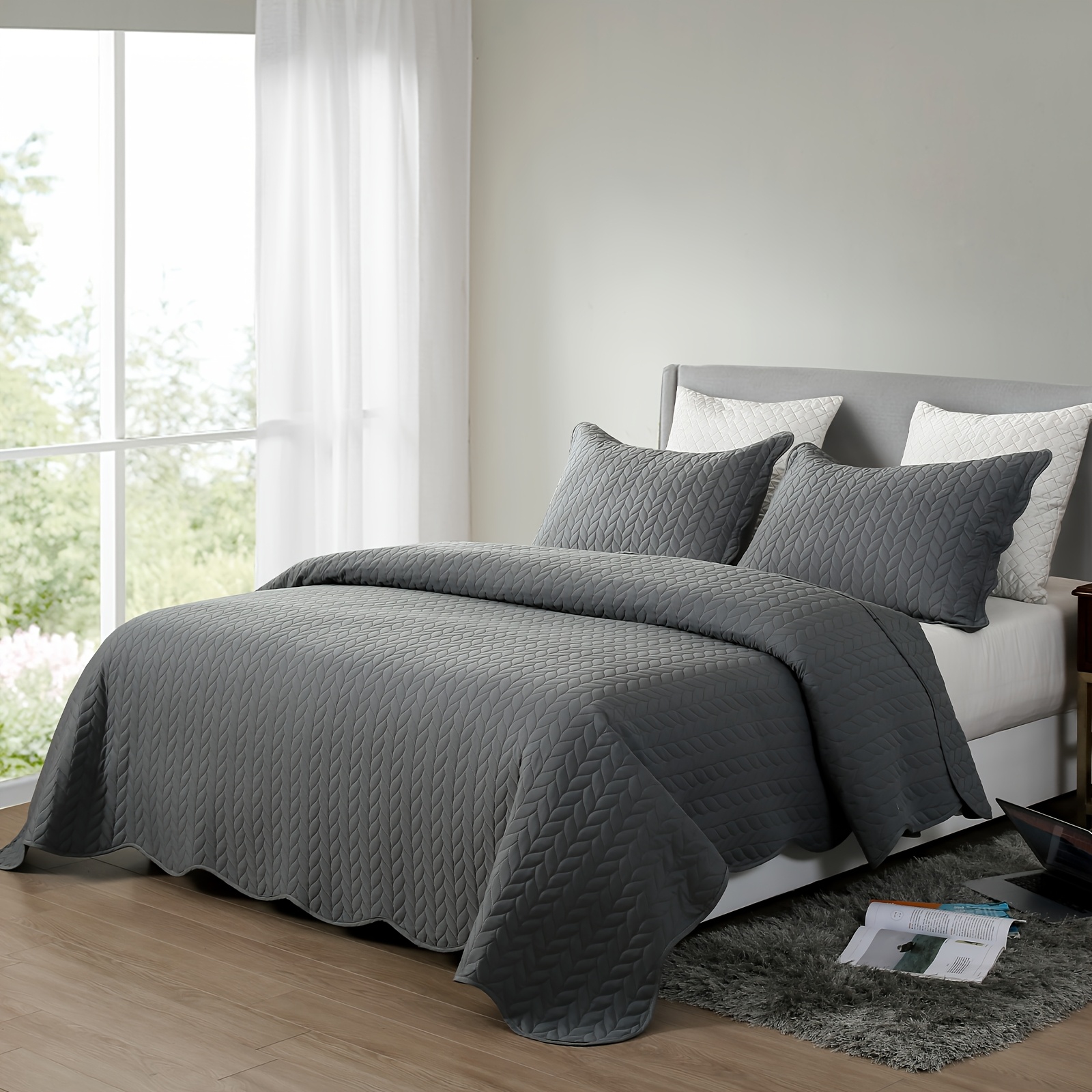 TEMU Lightweight Microfiber Coverlet Bedspread Set, Cooling Reversible Sleeping Quilt For Summer, 1 Pillow Shams Included, Soft Leaf Pattern Quilted