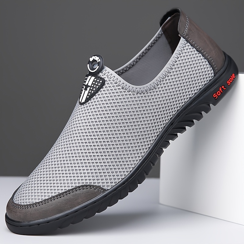 [Slip-On Sneakers] Men's Slip-On Sneakers - Slip-Resistant Sole, Lightweight Breathable Slip-On Shoes for Running, Gym, Walking, Everyday - All-Season Comfort - Easy Slip-On Closure - Cushioned Insole - Low-Top Sneakers for Men, Gym Footwear, Sleek Design