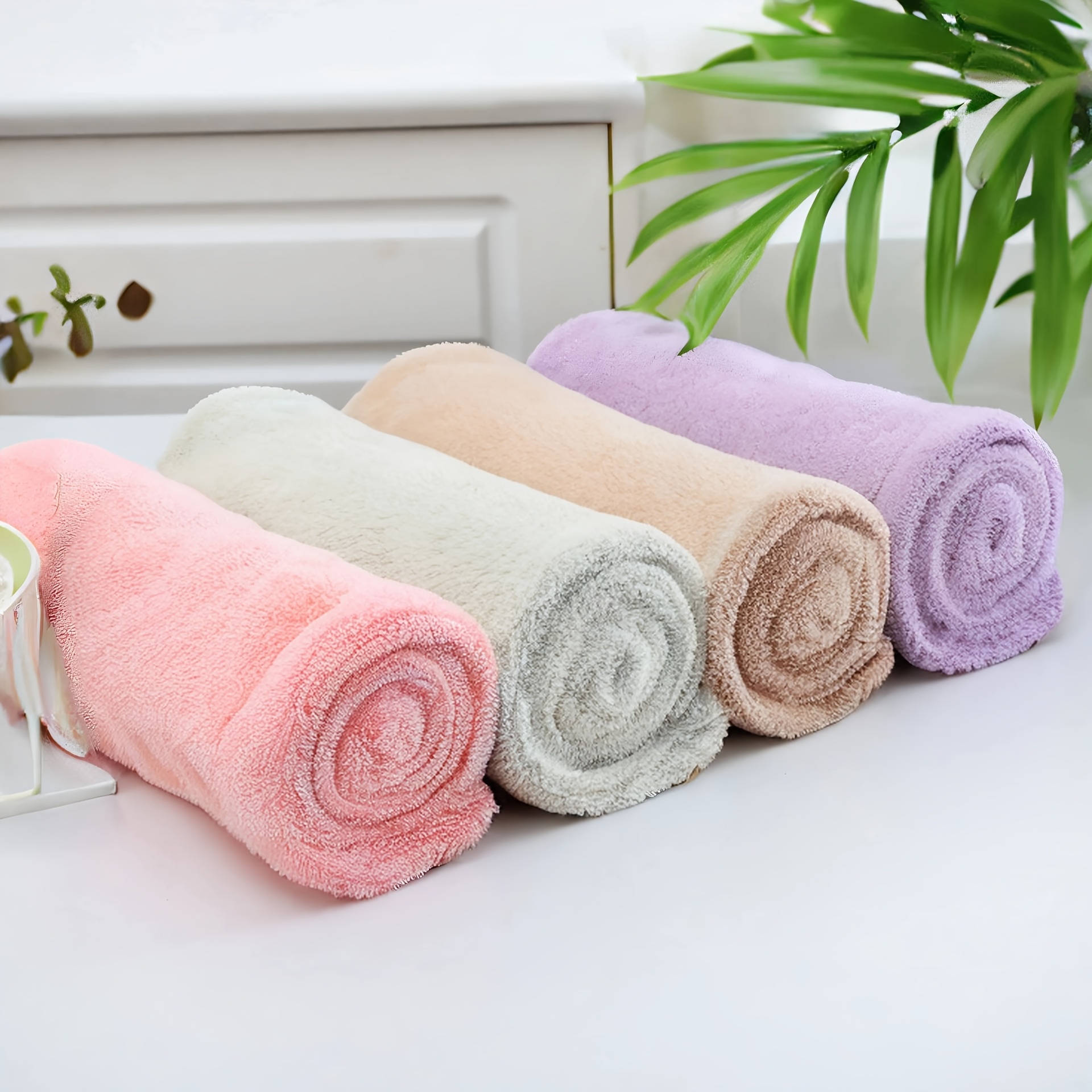 

Coral Fleece Hair Towel For Women - Quick-drying, , Anti-wrinkle, Heat-resistant, Soft Polyester Hair Drying Cap, A Bathroom Essential.