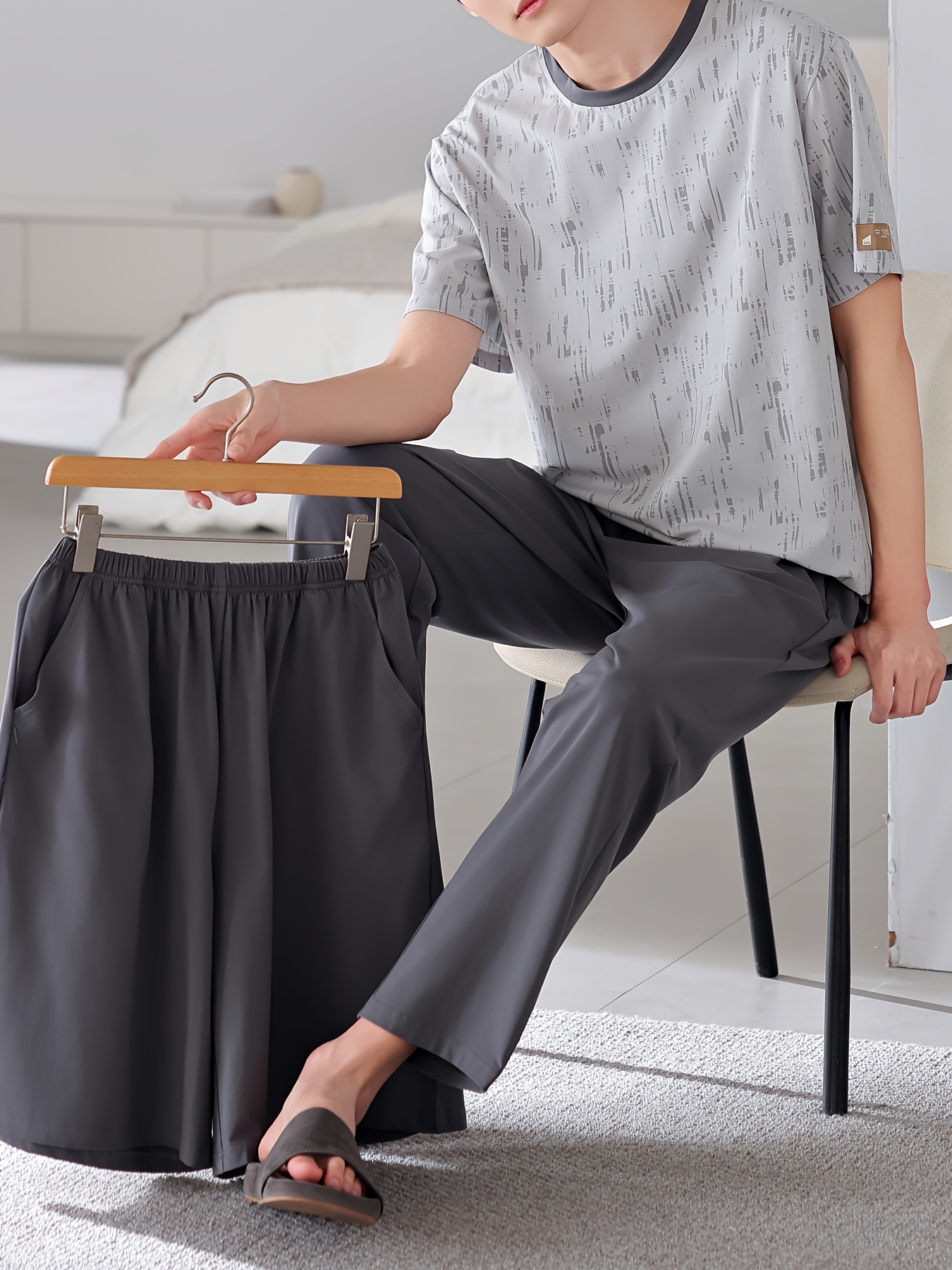 Men'S Sleepwear Set for Spring And Summer, Featuring a Pure Cotton Short-Sleeve Top And Long Pants, Designed As a Simple Plus-Size Homewear Set.