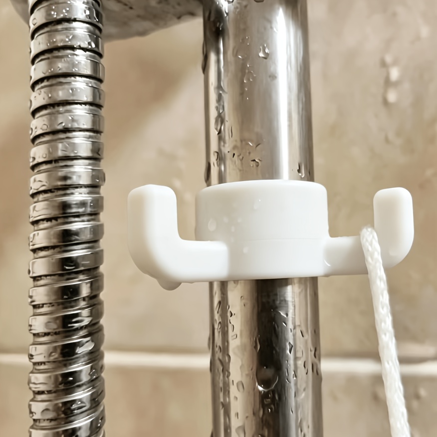 TEMU 1 gancio di fissaggio per tubo doccia, dotato ganci, per appendere spugne da bagno, tamponi abrasivi e oggetti nella doccia. Montato su una con