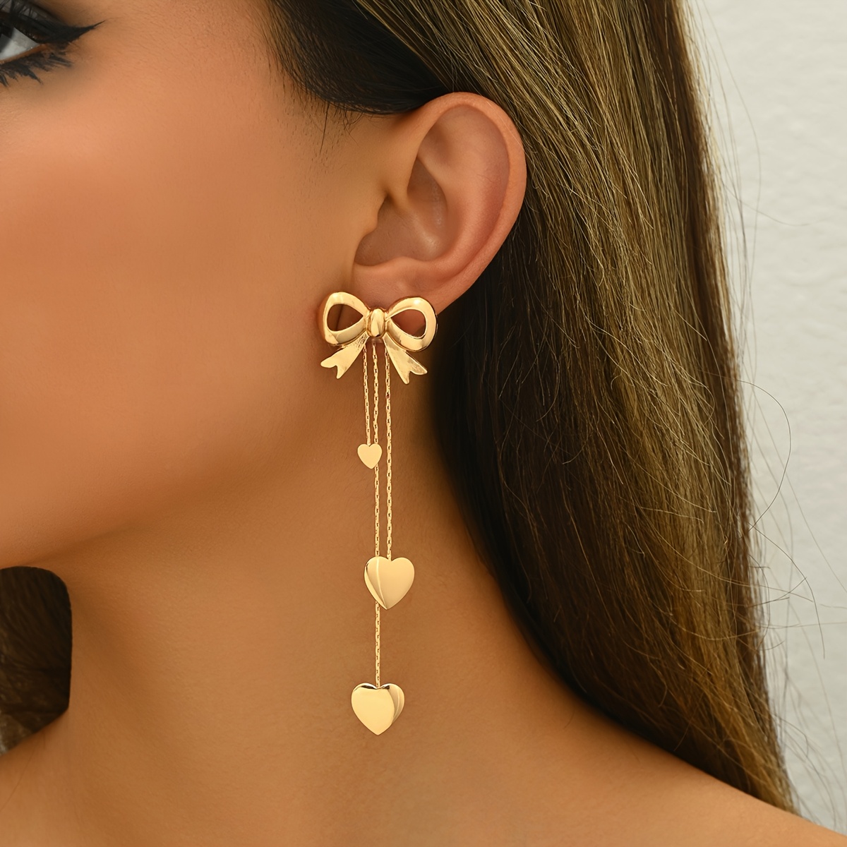 TEMU A Pair Of Trendy And Versatile Long Tassel Earrings Featuring A Easy Design With A Bow And Heart Motif