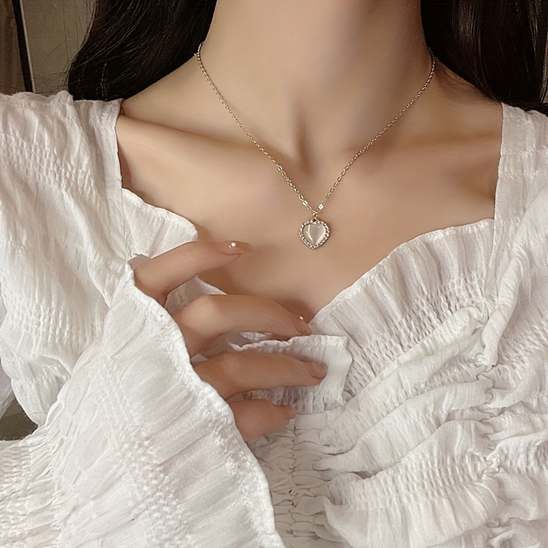 

Elegant White Heart Pendant Necklace - Chic Clavicle Chain For Women, Perfect Gift Idea