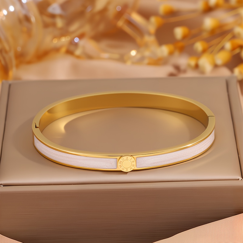 Image of 1pc Retro Luxury Stainless Steel Bangle Bangle Bracelet, Designed, Suitable For Men, Women, Couples, , Weddings, Vacations, Party Accessories, Retro Fashion Multifunctional Jewelry