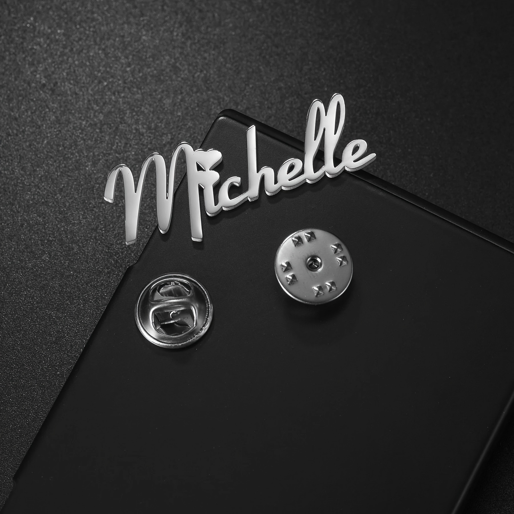 Image of Personalized Love Heart Name Brooch - Chic Stainless Steel Pin For Women, Perfect For Weddings & Casual Attire
