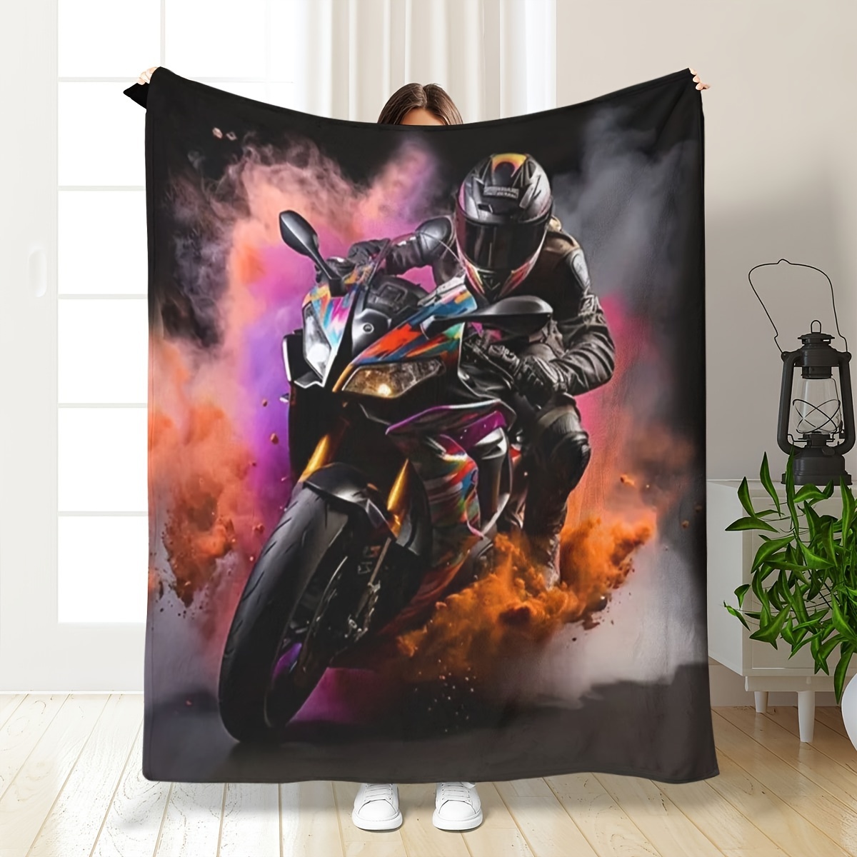 

1pc Motorcycle Pattern Hd Printed Knitted Blanket, Home Bedroom Office Shawl Cover Leg Air Conditioning Blanket, Machine Washable Stain-resistant Flannel Blanket, Camping Foldable Travel Blanket