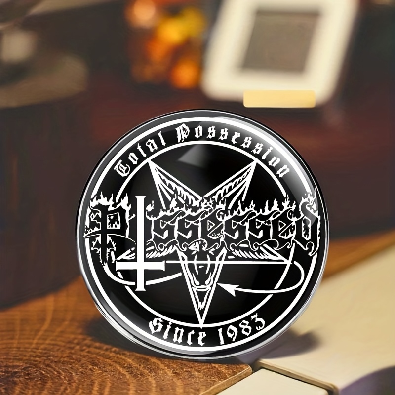 TEMU Un badge en alliage métallique pour groupe de rock , idéal pour vêtements, chapeaux, sacs à dos - un accessoire tendance pour , les de classe et