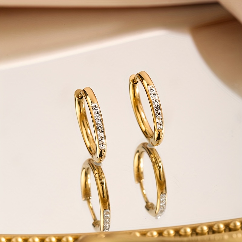 Image of Simple, Stylish, Hypoallergenic, Multifunctional Stainless Steel Glossy Hoop Earrings For Men And Women, Suitable For Business Casual Wear And Party Occasions