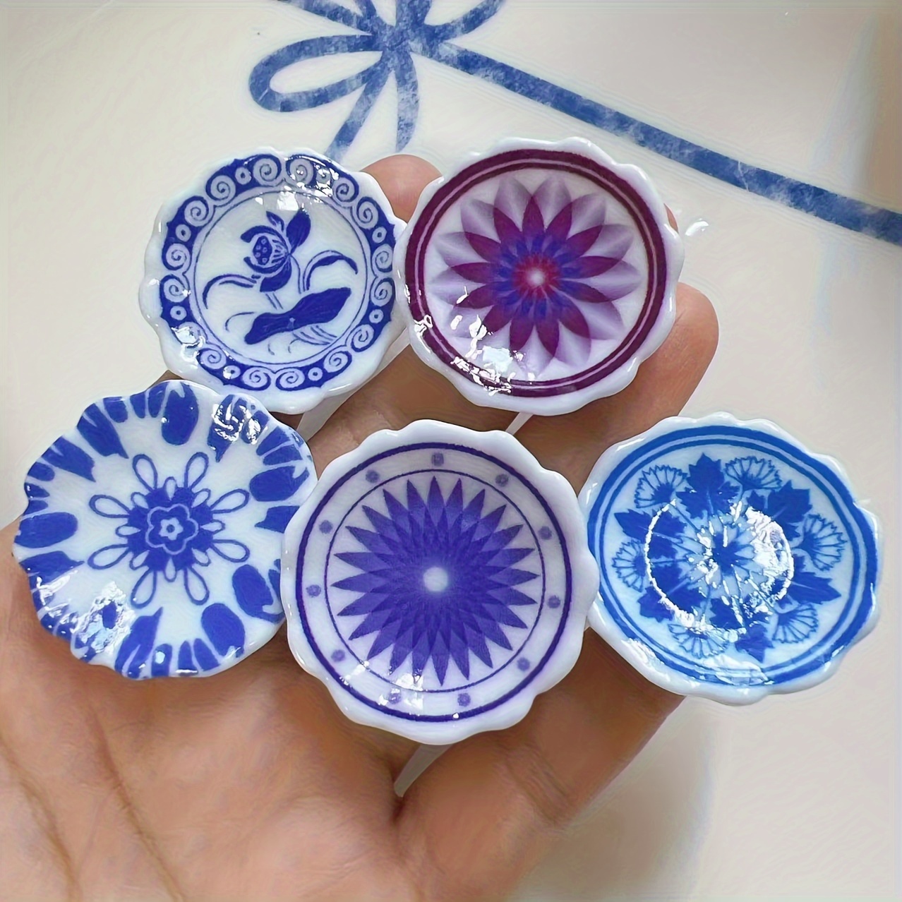 

5pcs Polyresin Food Miniature Plate Charms Set For Making And Crafting