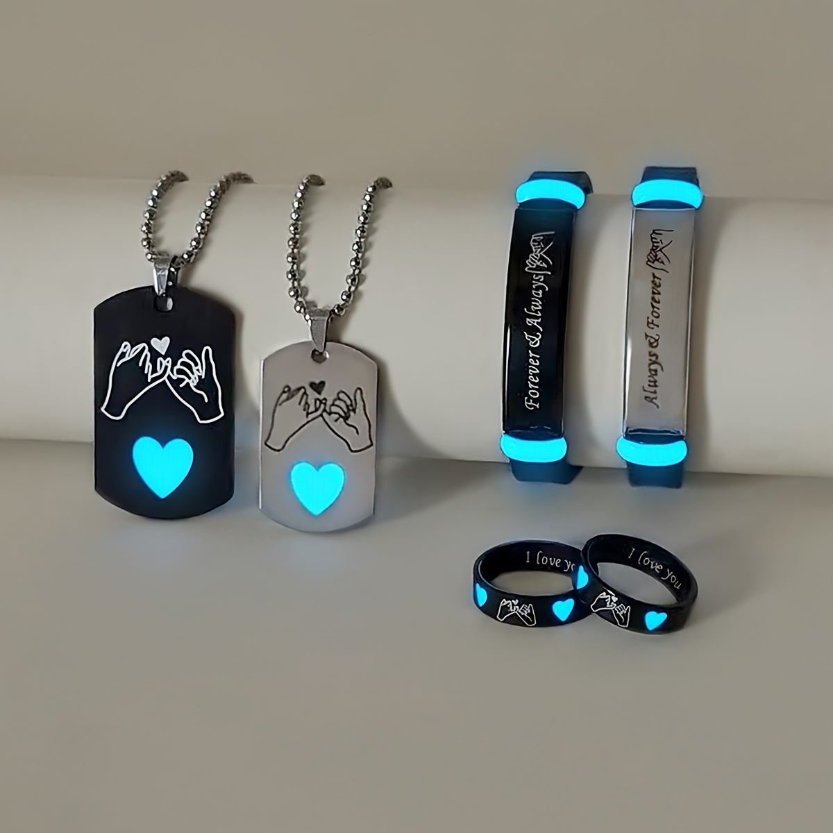 TEMU Ensemble de 6 anneaux à de cœur, , bracelets et bagues pour femmes en acier inoxydable, cadeaux élégants symbolisant et l'engagement