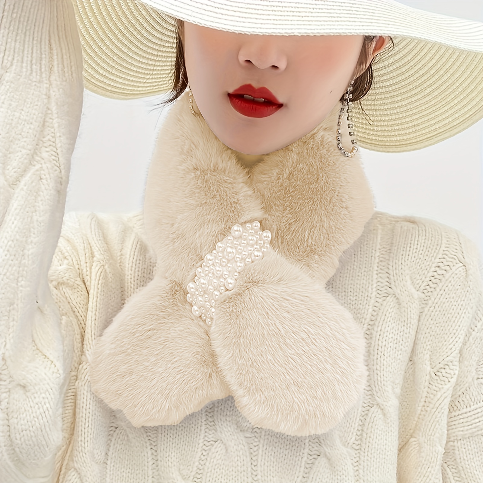 Image of Coyote Rabbit Cross Plush Scarf Neck Warmer - Windproof And Cold-resistant Women's Neck Gaiter