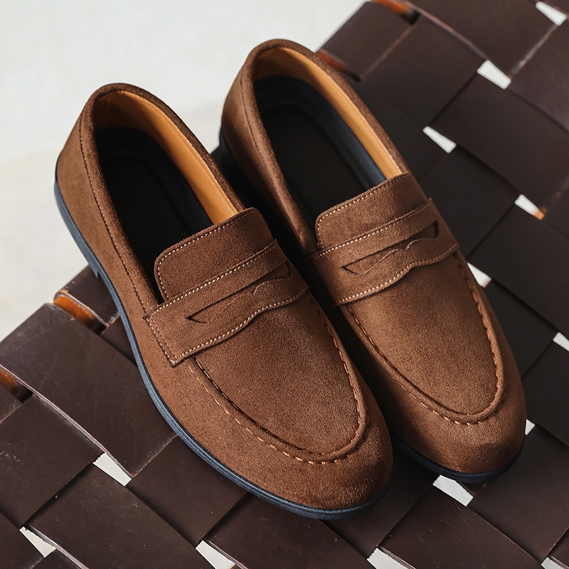 New Fashionable British-Style Men's Loafers, Slip-On Dress Shoes, Korean-Style Club Hairstylist Trendy Shoes