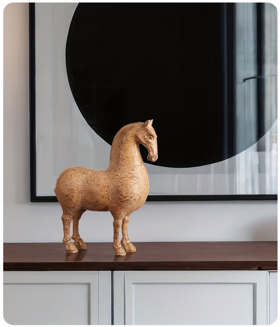 Resin Horse Figurine - Modern Decorative Horse Statue for Home Or Office Decor, Nordic Style Animal Ornament, Available in Brown Textured Or White Speckled End