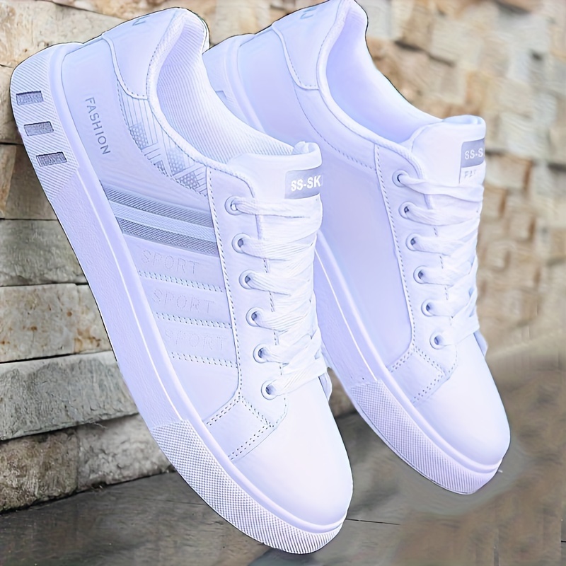Men's Lace-up Sneakers, Striped Design Skateboard Shoes, Provide Good Traction, Breathable and Comfortable