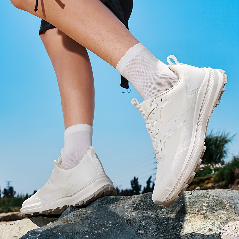 Outdoor Breathable Wide-Toe Large-Size Hiking Sneakers