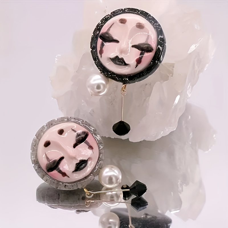 Gothic Black Witch Asymmetrical Ear Studs for Halloween