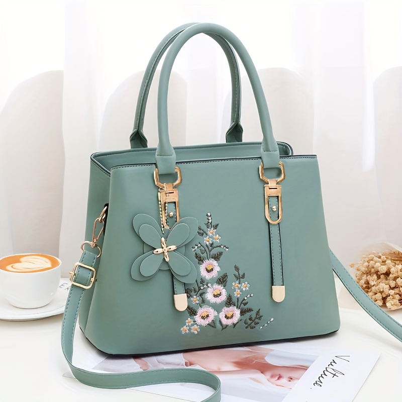 

Elegant Embroidered Floral Pu Leather Handbag For Women, Fashion Crossbody Shoulder Bag With Adjustable Strap, Large Capacity Zippered Tote With Polyester Lining And Edge Paint Detail