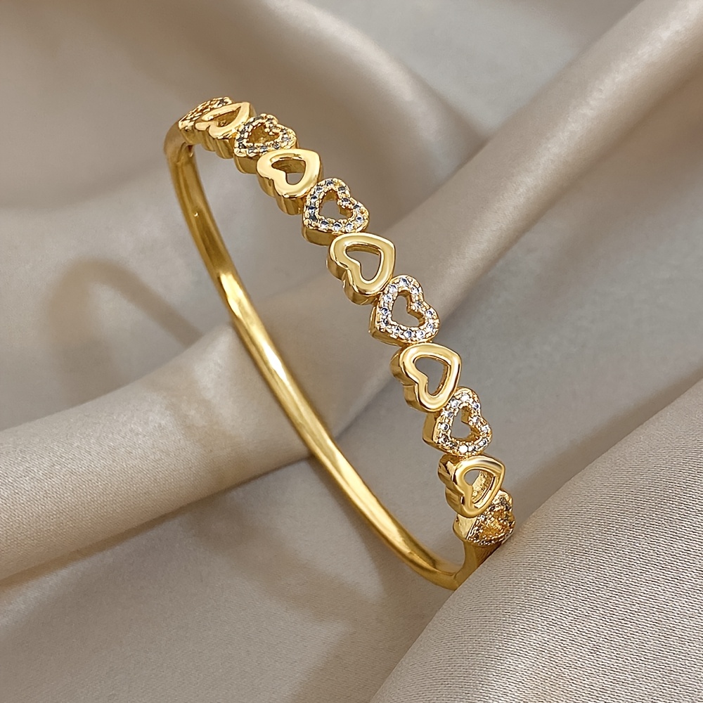 Elegant Thin Bangle Bracelet Featuring a Romantic Love Heart Design, Suitable for Both Men And Women. This Synthetic Synthetic Synthetic Zircon​​ Bracelet Is Perfect for Daily Wear, Parties, Christmas, And Birthday Gifts