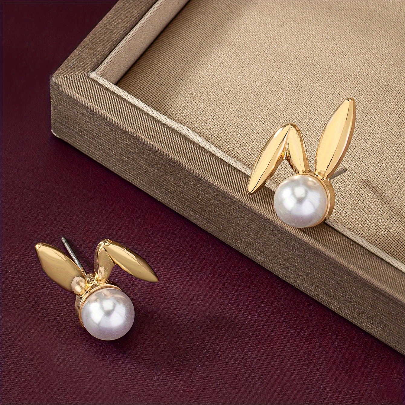 Bunny Faux Pearl Stud Earrings Retro Style Rabbit Versatile