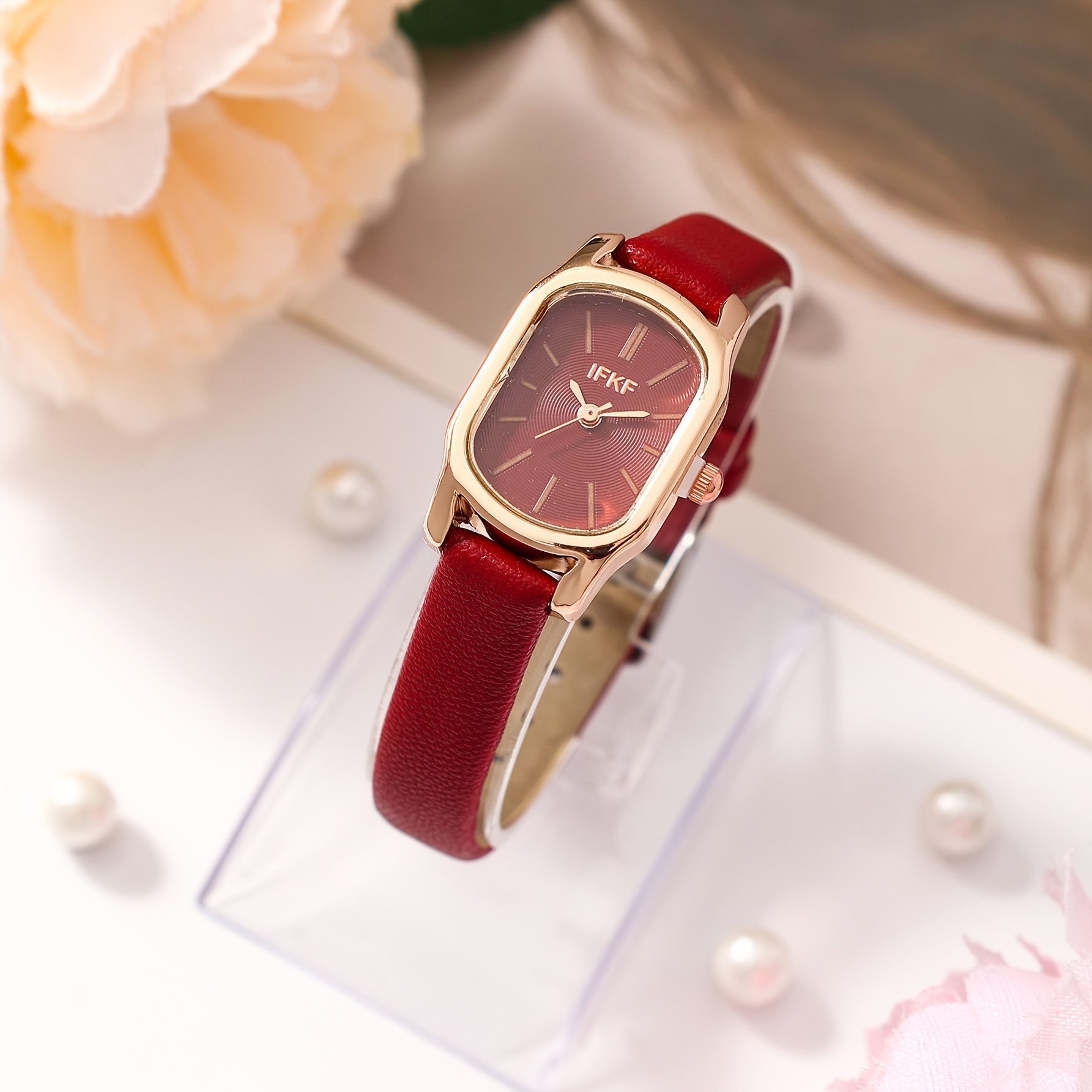 A Simple Leather Strap Ladies Watch A Must Have in Your Wardrobe