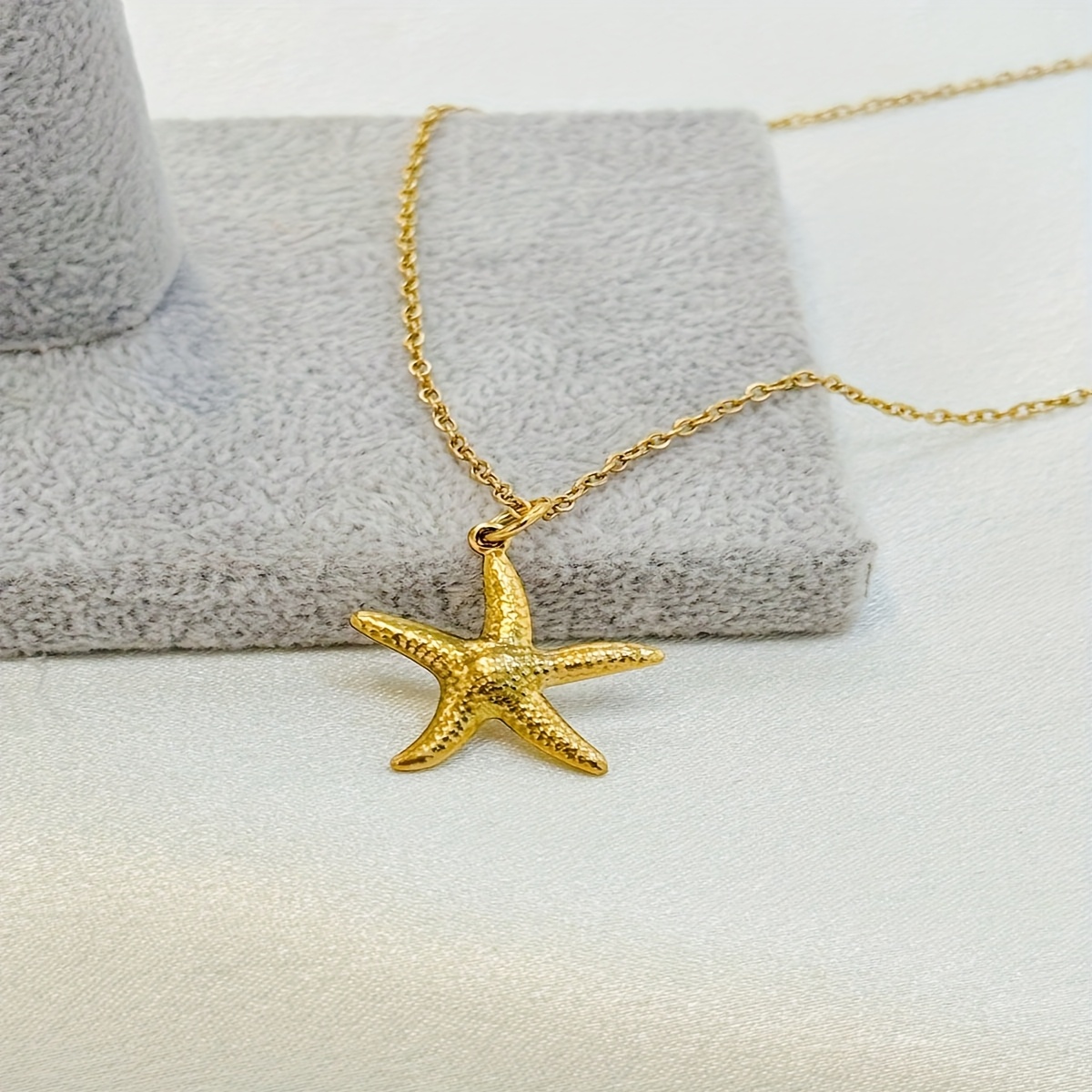 TEMU 1pc Of Sea Star Necklace, Made Of Stainless Steel, Suitable For Women, Vacations, Gifts, Daily Use