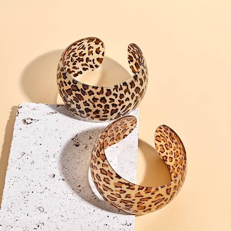 

Chic Leopard Print Open Cuff Bracelet For Women - -sexy Resin Bangle, Perfect Accessory & Gift