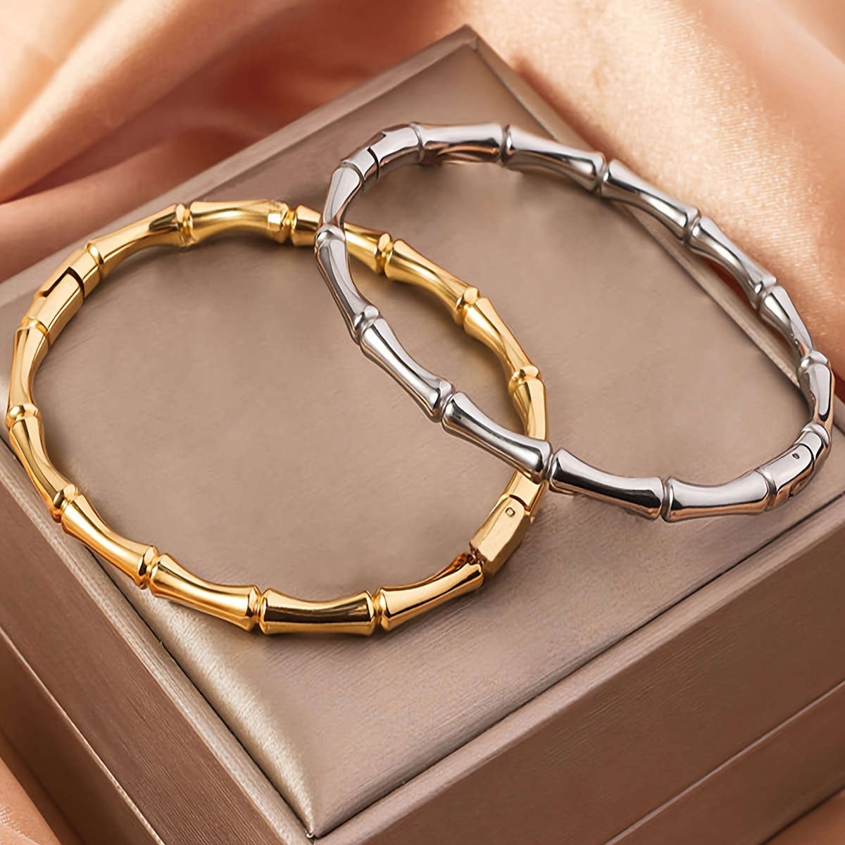 

A Unique Bamboo And Stainless Steel Bracelet That , With A Bohemian Rock Style, As A Gift For Her.