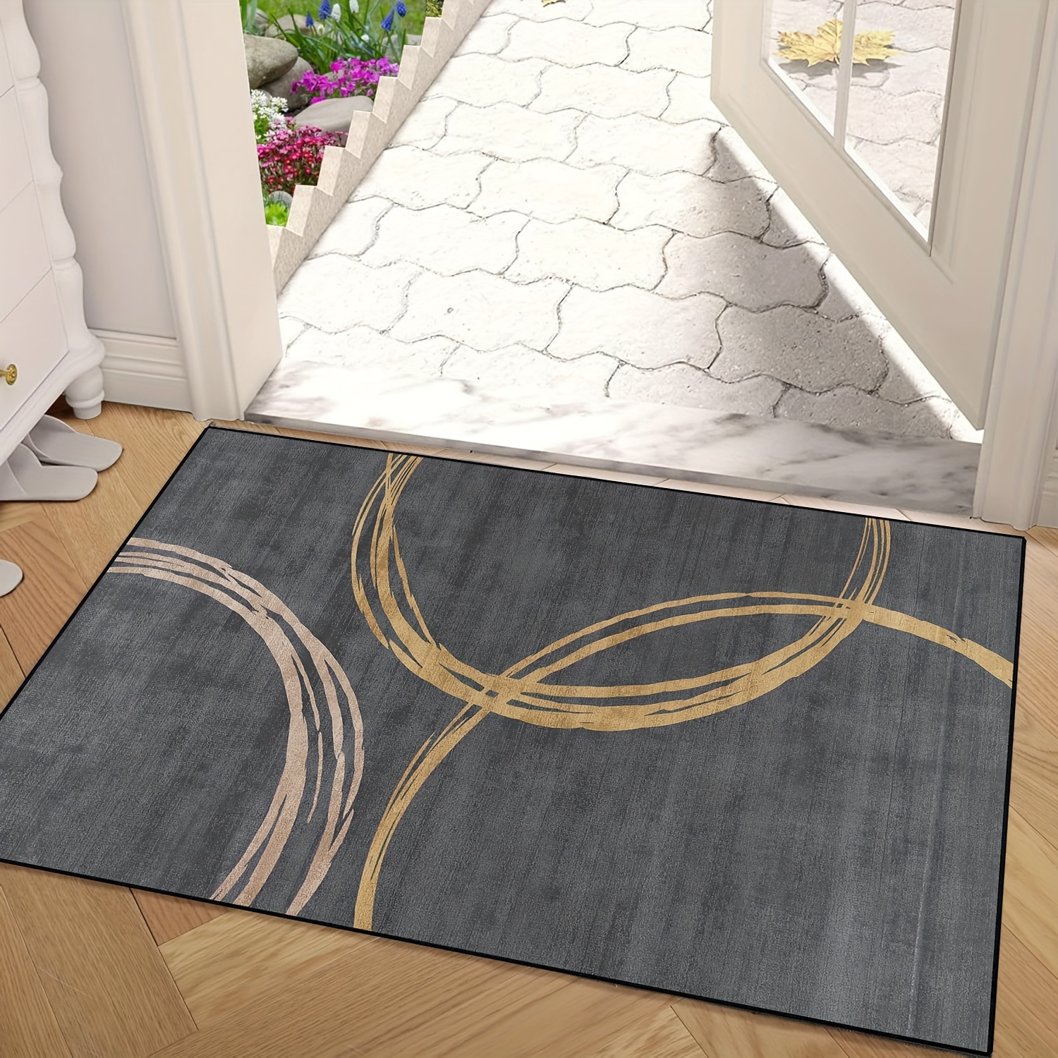 

Modern Grey Non-slip Door Mat - Lightweight, Fade-resistant Polyester Entrance Rug For Indoor/outdoor Use - Decor