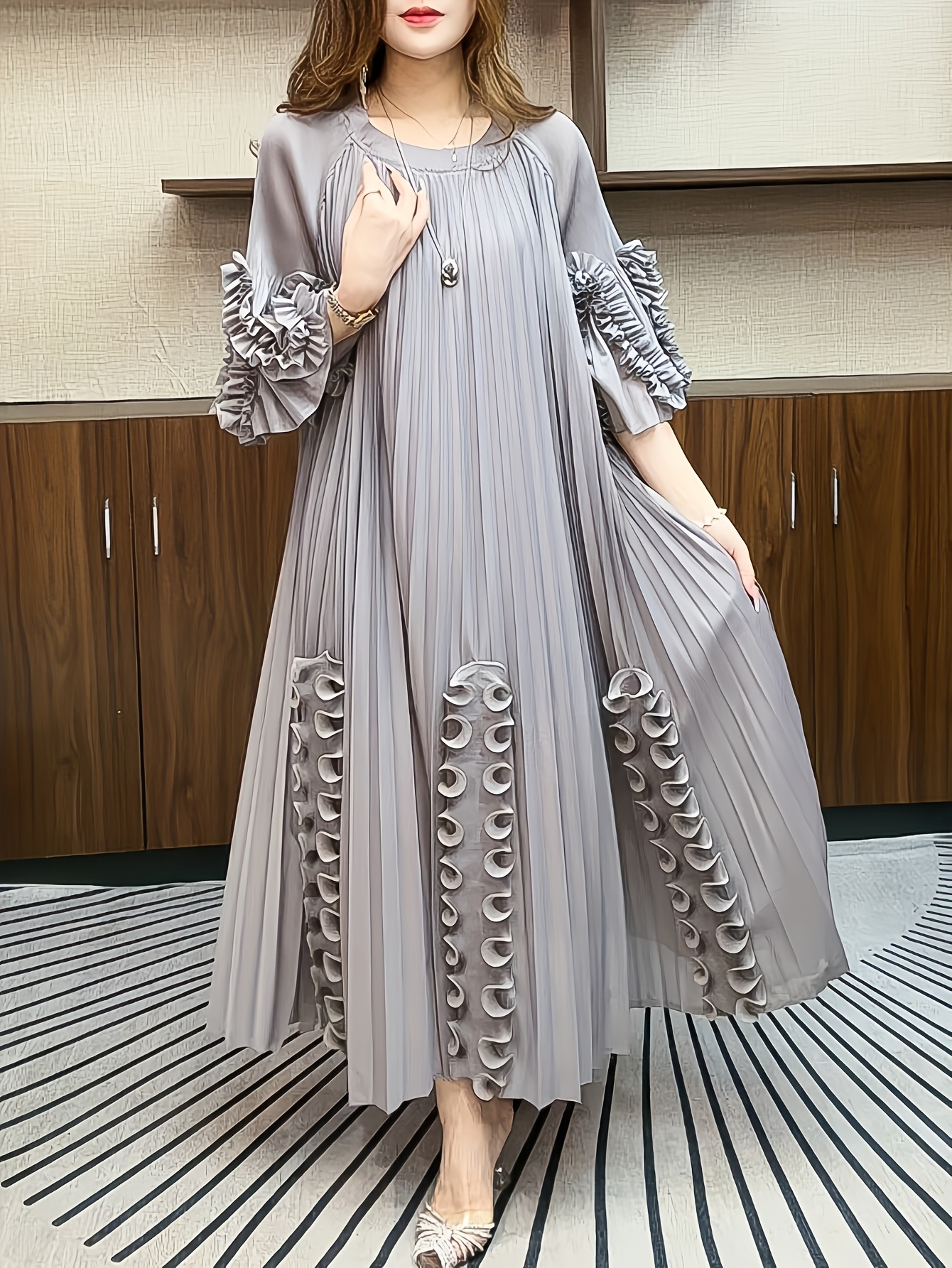Plus Size - Plus Size - Spring 2025 * of Niche Design, Pleated * Hem, Loose  And Long Dress for Ramadan in * East