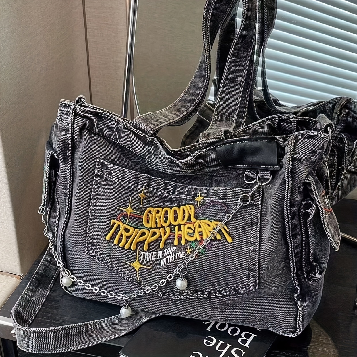 

Vintage-inspired Embroidered Lettering Denim Tote Bag With Metal Chain And Pearl Accents, Style Crossbody Shoulder Bag With Zipper Closure For Travel, Small Crossbody Bag