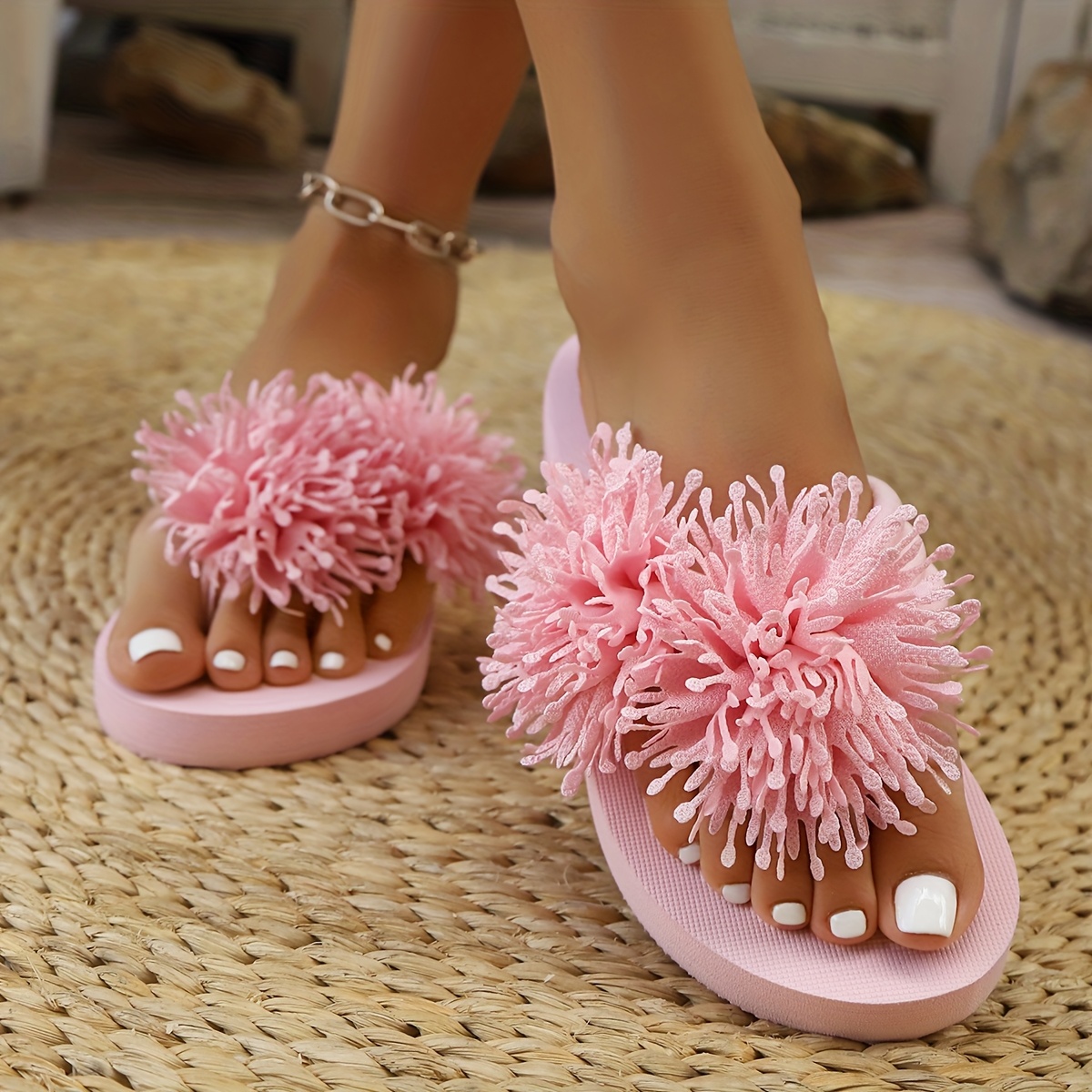Flower Women's Sandals with Toe Cover, Flat Lightweight Women's Shoes for Beach Vacation, Plus Size, Women Shoes Elegant Women Shoes Classy Lady Shoes