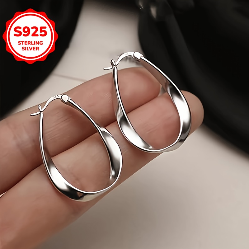 

Pair Of S925 Silver Twist Design Women's Earrings, Ear Ornaments, Suitable For , Low Allergy, Silver Weight 2.9g, Gift For Girlfriend