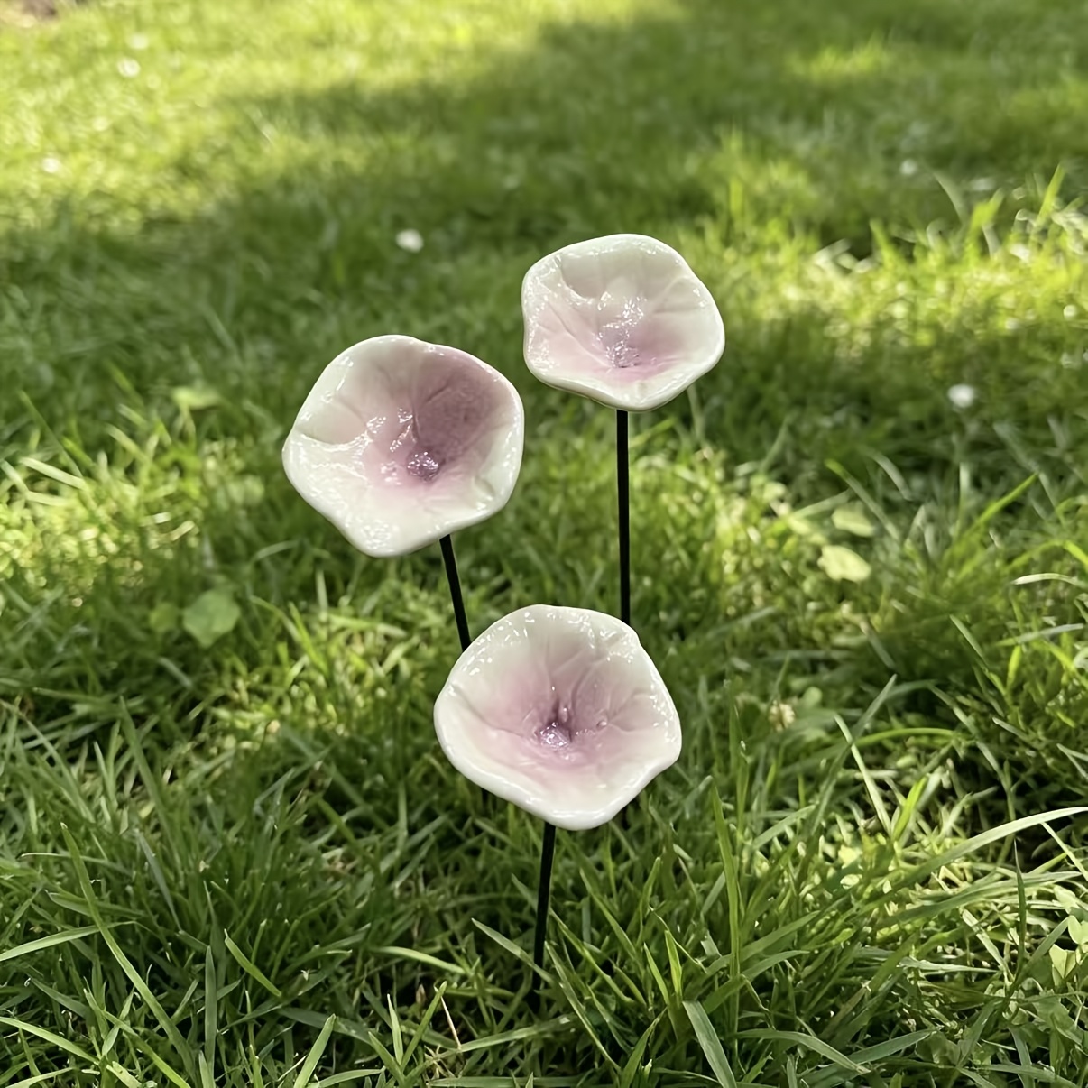 Image of Handmade Ceramic Water Feeder, Flower-shaped Feeding Station, Garden Art Stake, Attracts Bees And Butterflies, Set Of 3