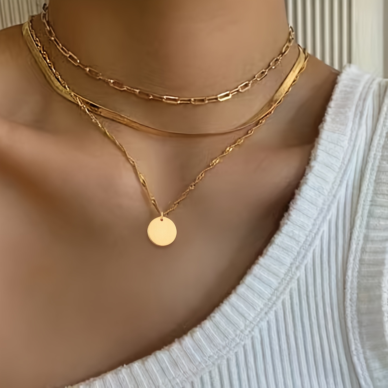 Image of 3 Original Stainless Steel Textured Blade Chain Layered Design Round Shiny Pendant Necklaces, With Square Paperclip Necklaces, Suitable For Women's Vacation Parties