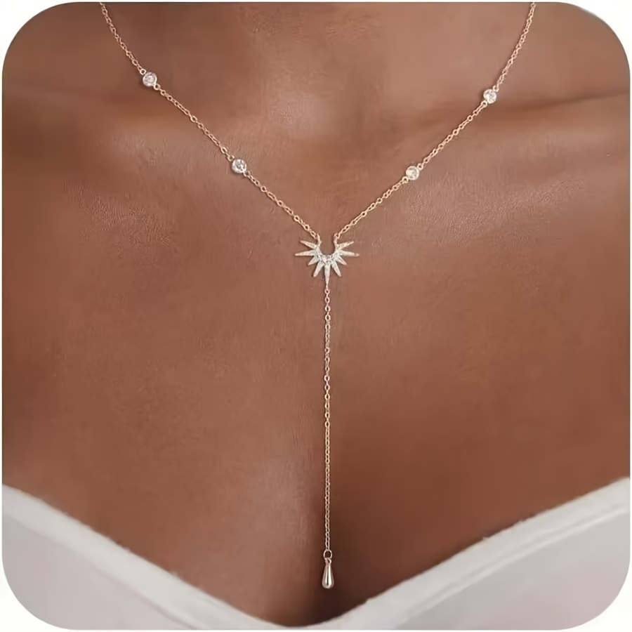 Image of Western Style Women's Statue Of Y-necklace, Fashionable Sunflower Snowflake Pendant Long Necklace