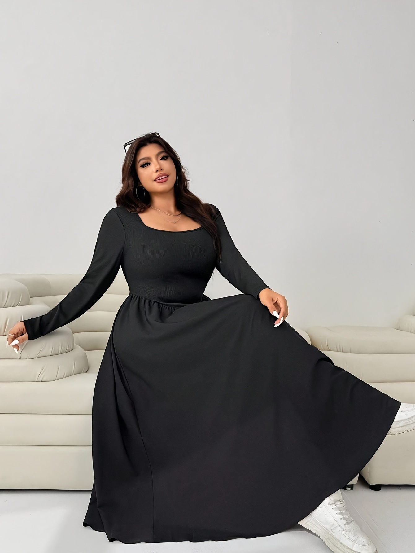 knee length dresses for ladies La Femme 32243 Prom Dress - Navy
