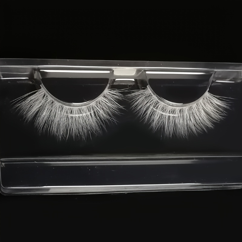 Image of A Pair Of Transparent Stem White False Eyelashes, Perfect For Halloween And Christmas Celebrations, Making Makeup Application Easier With Their Soft And Fluffy Texture