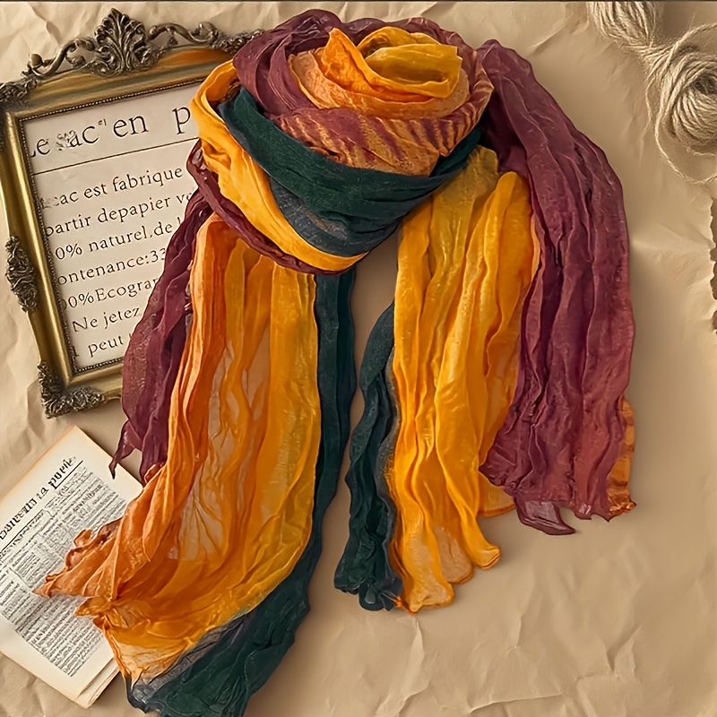TEMU un foulard dégradé et . est fin et , avec des plis naturels qui ajoutent de la dimension et une décontractée et fluide. Il constitue pour les