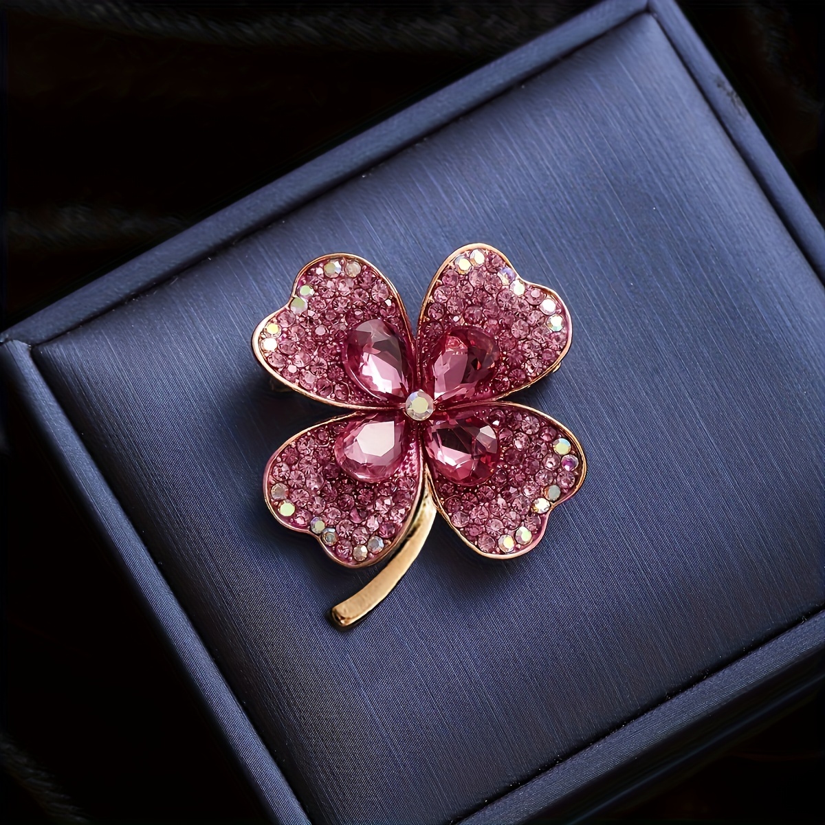 TEMU Un broche de de lujo, elegante y con estilo para mujer, para chaquetas y cárdigans