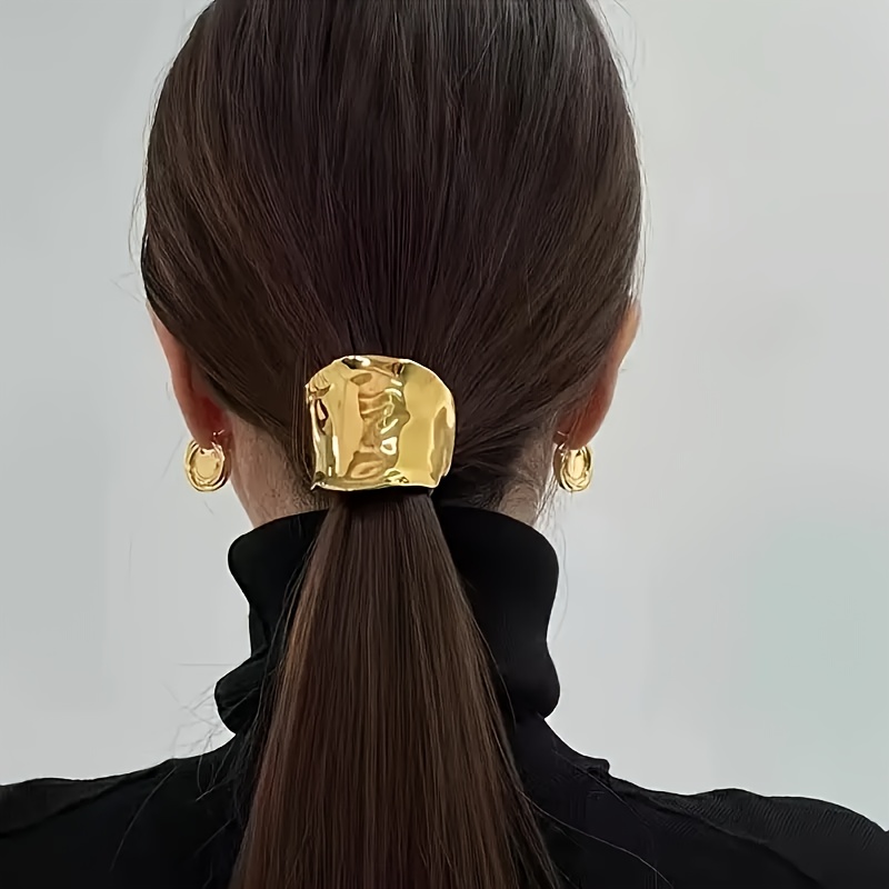 

Customers' : Elegant Golden Hairband - Fashionable Ladies' Ponytail Holder, Matching Golden Accessories Hair Tie