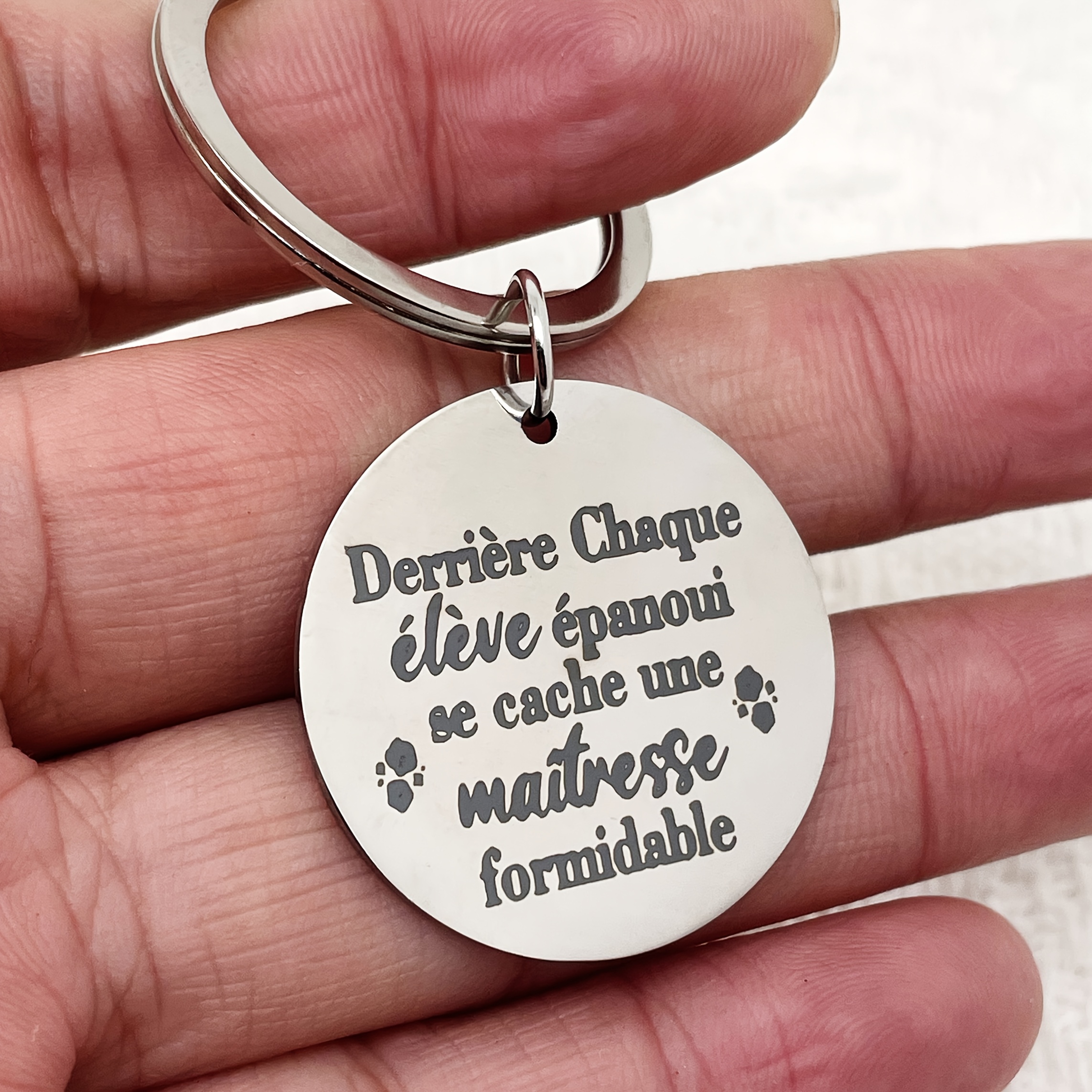 

Stainless Steel Teacher Appreciation Keychain - "behind Happy Student Is A Remarkable Teacher" Engraved, Ideal Gift For Teacher's Day, Style, Teacher Appreciation Gifts