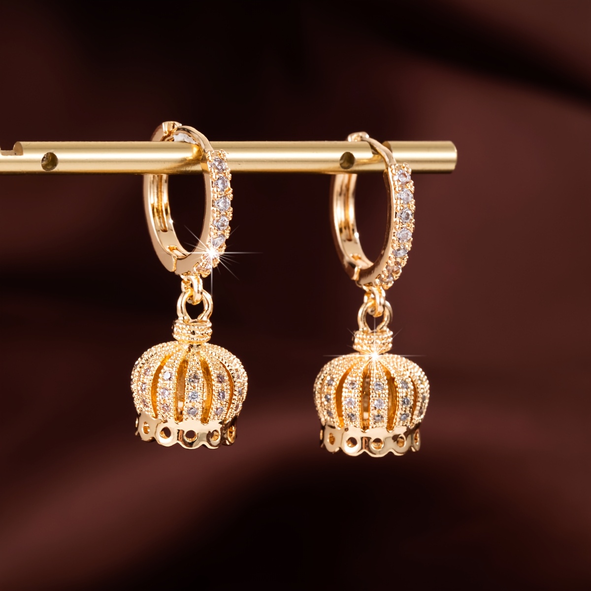 TEMU 1 Pair Of Elegant Crown-shaped Synthetic Synthetic Zirconia Stud Earrings For Women
