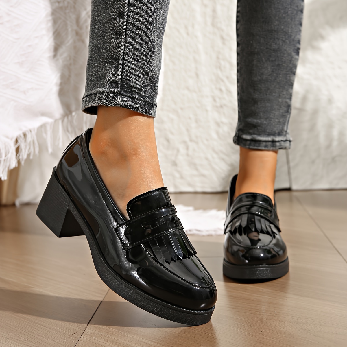 Mocassins à en cuir noir tendance Chaussures à talon compensé à  enfiler pour femmes pour toutes