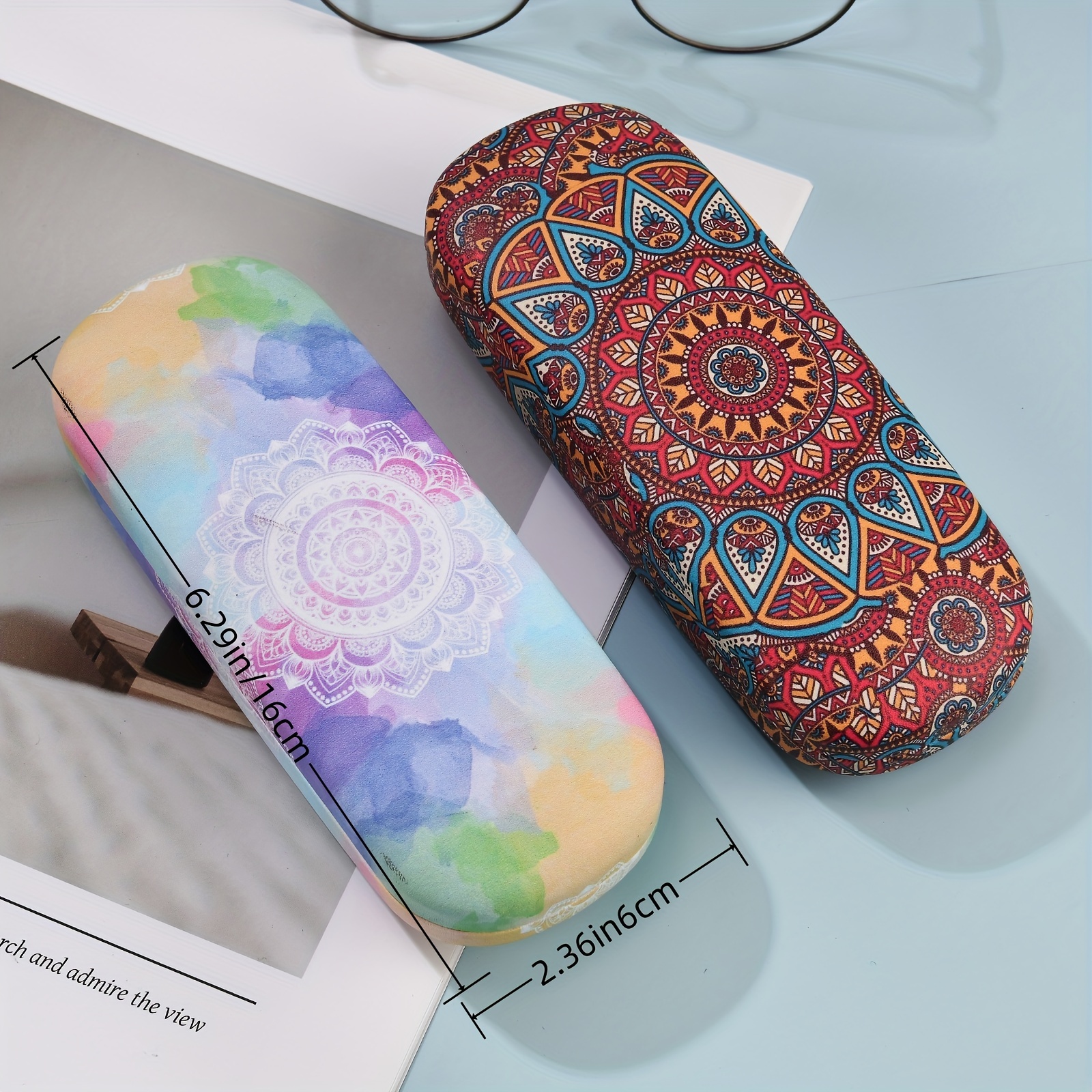 Women's Fashion Glasses Case with Colorful Magic Array Print
