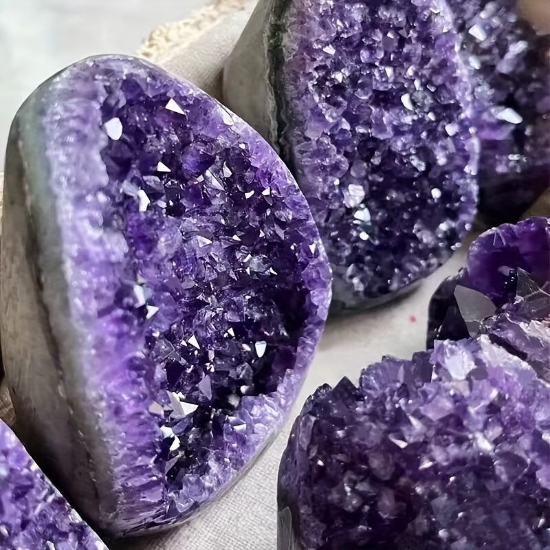 

Natural And Exquisite Purple Mineral Uruguay Amethyst Cluster, Amethyst Cave Life Crystal Stone, Feng Shui, Treasure Crystal Ornaments