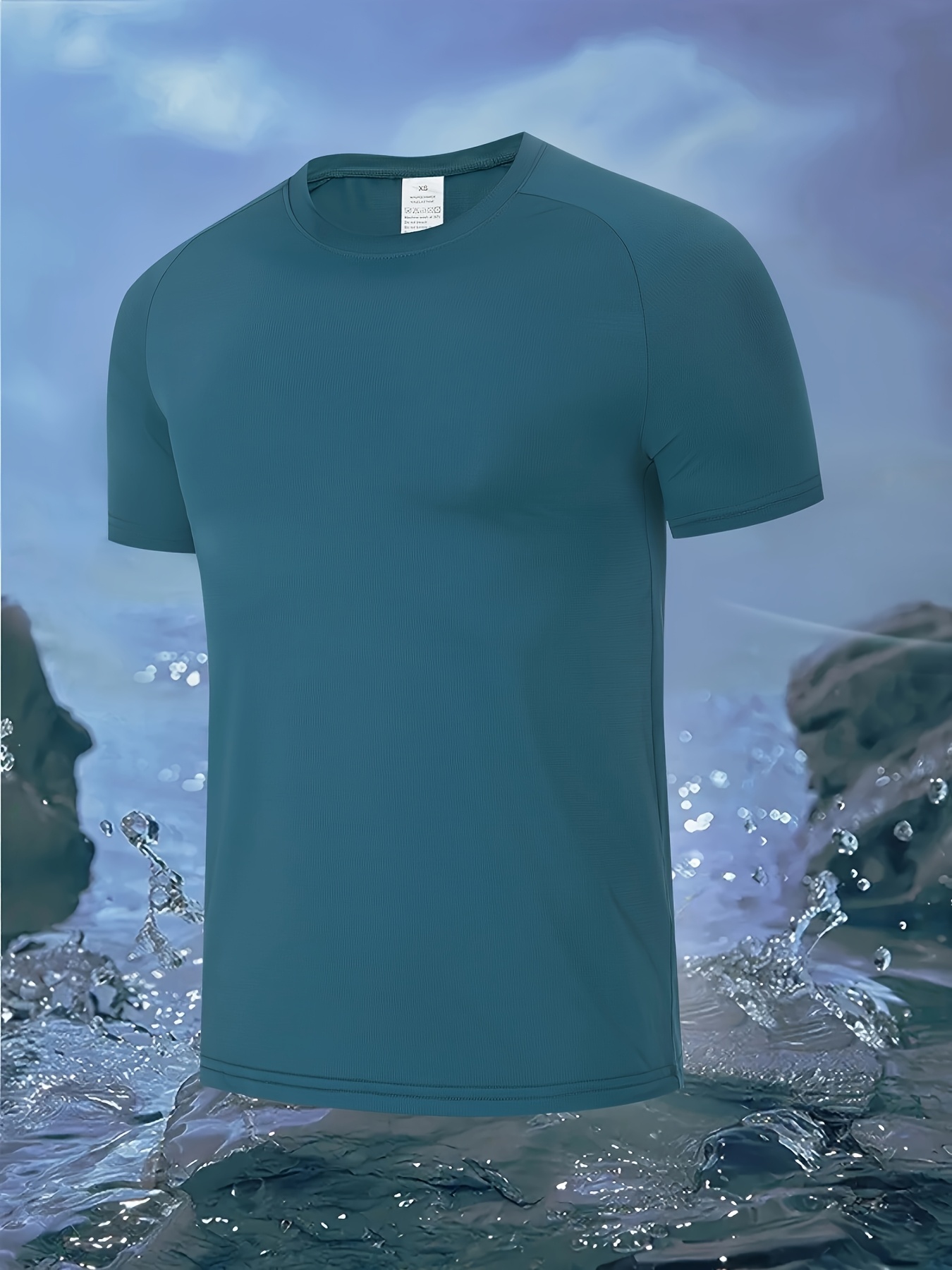 1pc Men's Ice Sliky Fiber T-Shirt with -7? Ice Feel Technology, Moisture-Wicking Quick-Dry High Elasticity Fabric, Breathable Gradient Mesh Design for Sports & Casual Wear - Black, All-Season Round Neck Short Sleeve Tee, Summer Activewear, Moisturewicking Fabric, High Elasticity Shirt