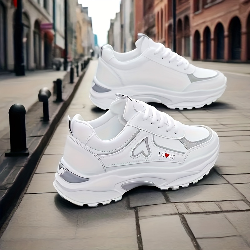 Zapatillas Bajas para Mujer con Corazón y Parte Superior - Ligeras, Casuales con Cordones, Ideales para Uso Diario, Oficina y Cada Día - Suela Duradera y Acolchada (Lavado a Mano), Calzado para Mujer