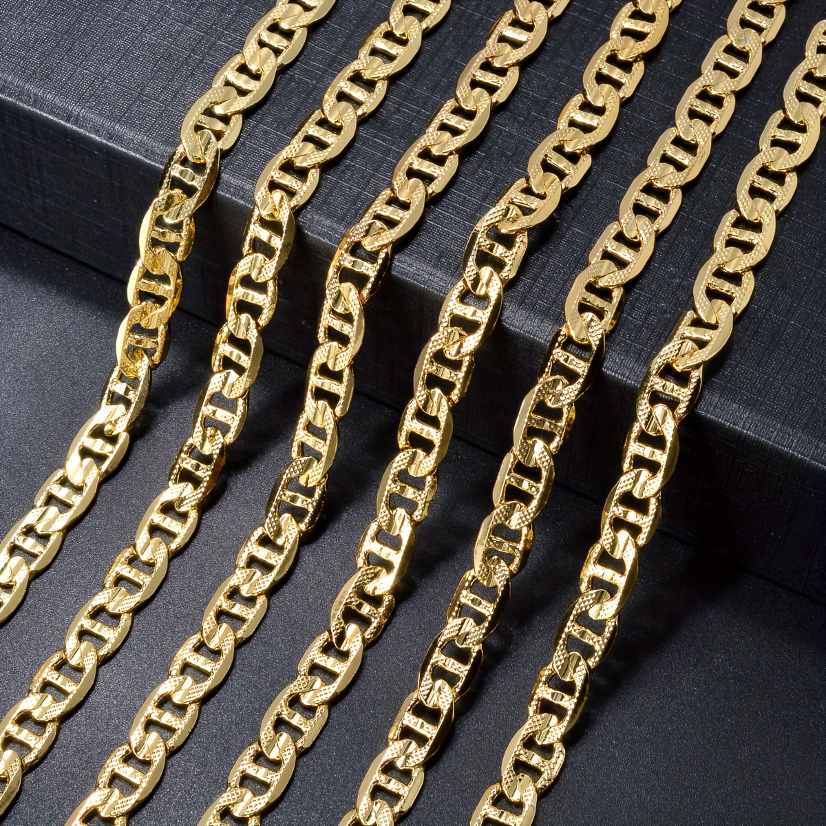 ZEADEAR Geometric Copper Chain Necklace 6mm Wide Embossed Blade