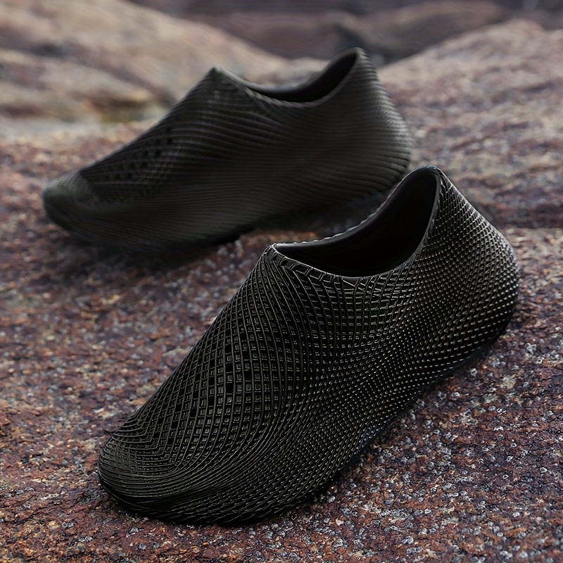 Men'S Shoes Summer 2025 New Outdoor Sports Non-Slip Fishing Wading Shoes Thick Sole Beach Clogs Sandals Men
